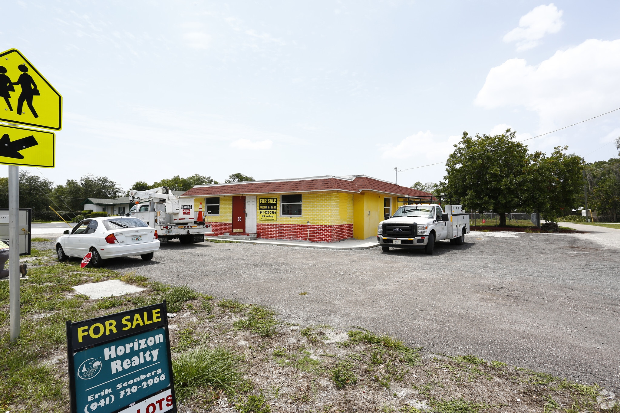 2206 53rd Ave E, Bradenton, FL for sale Primary Photo- Image 1 of 1