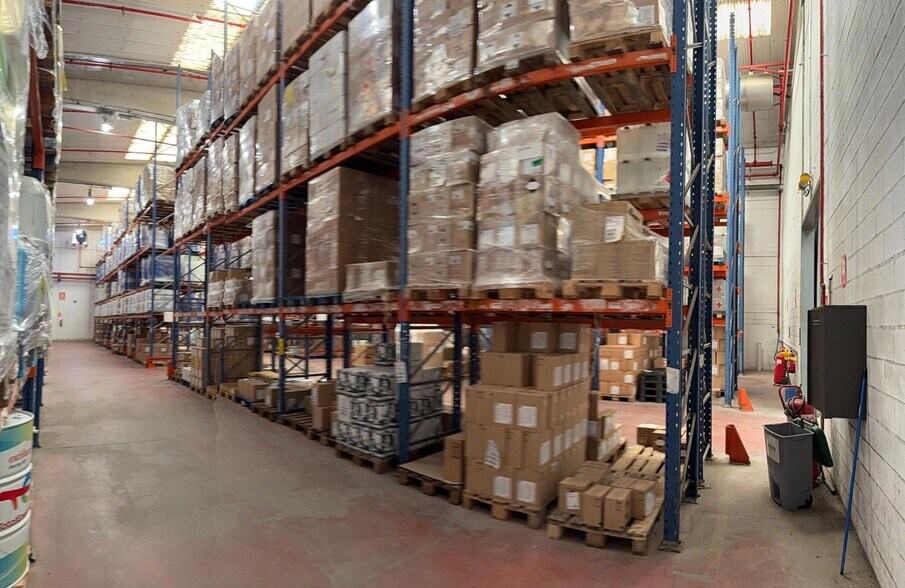 Industrial in Esquivias, Toledo for lease - Building Photo - Image 2 of 9