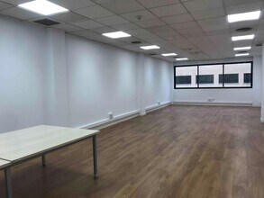 Office in Alcobendas, Madrid for lease Interior Photo- Image 1 of 5