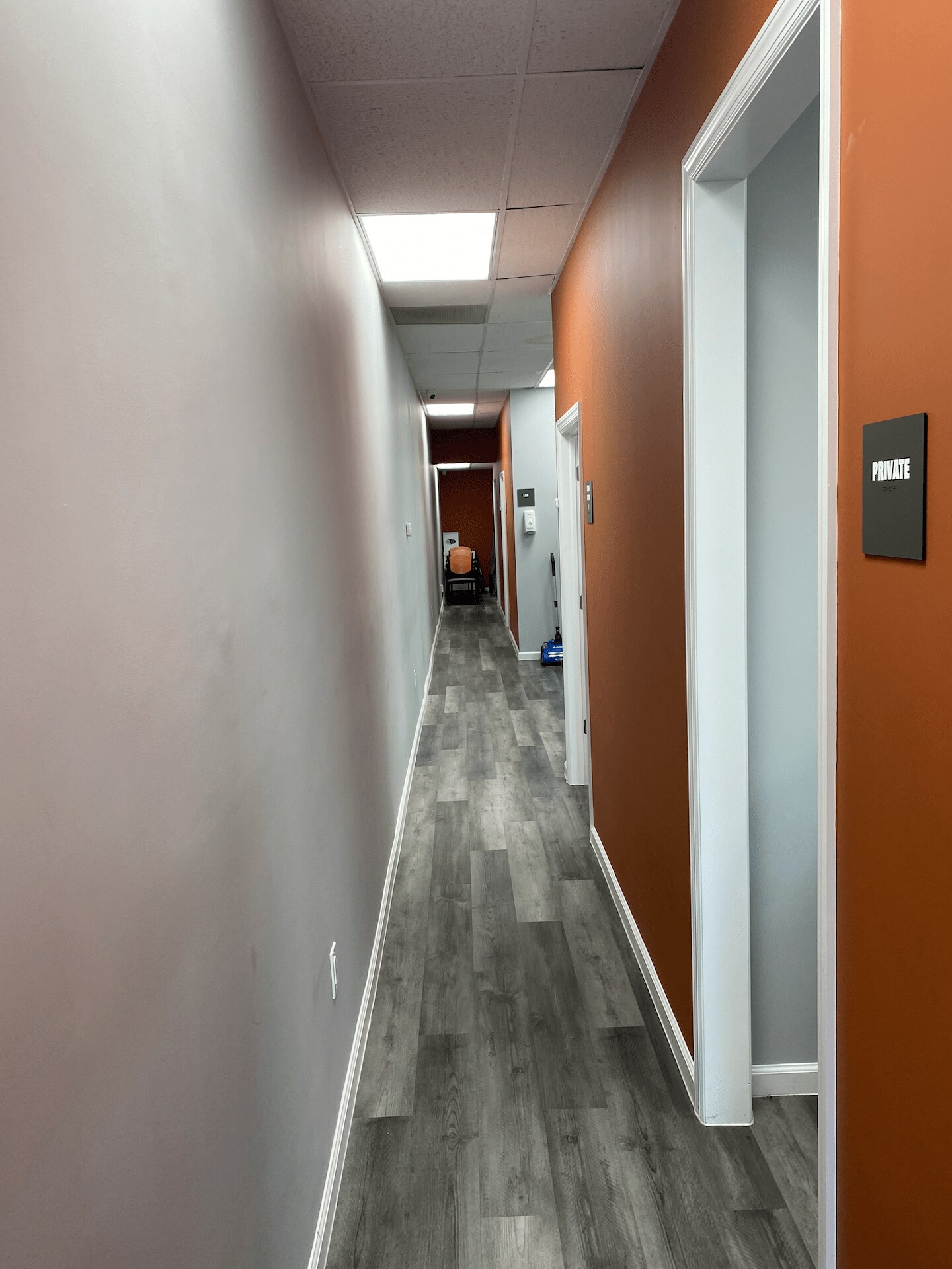 300318 Portion Rd, Ronkonkoma, NY 11779 Meat Farms Center