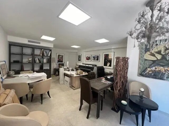 6 Rue Merle, Cannes for sale - Interior Photo - Image 1 of 4