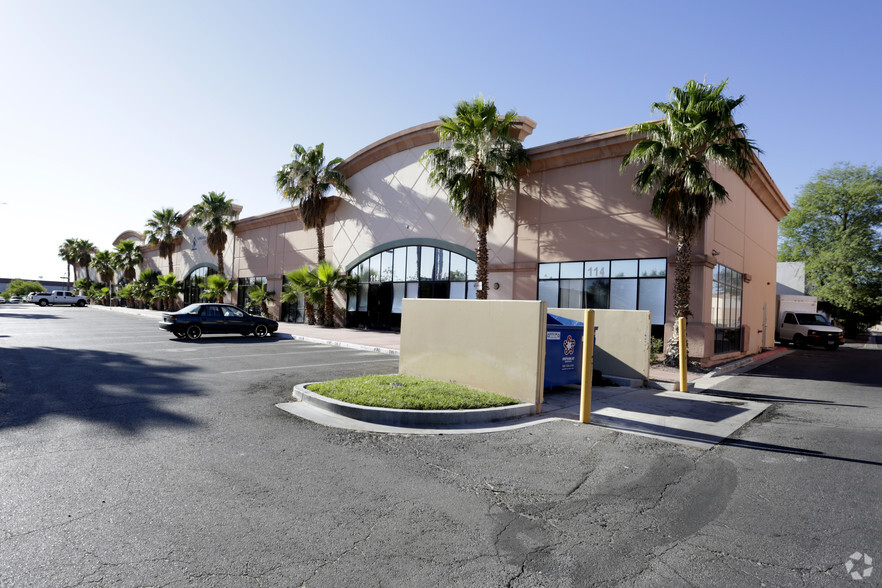 3565 E Post Rd, Las Vegas, NV for lease - Building Photo - Image 2 of 5