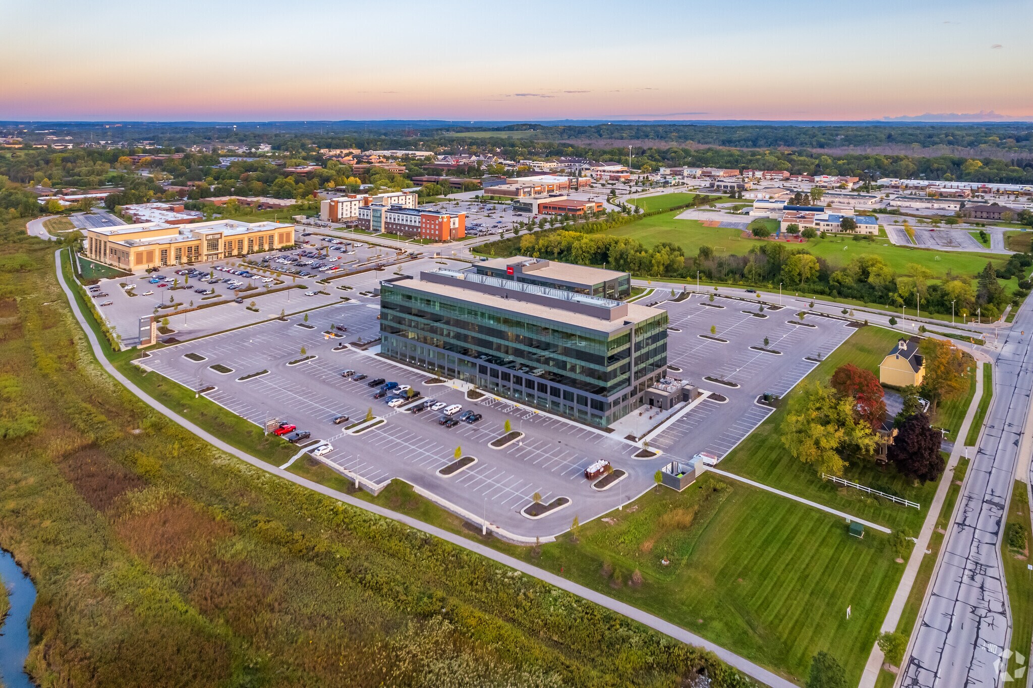 17335 Golf Pkwy, Brookfield, WI 53045 Golf Parkway Corporate Center