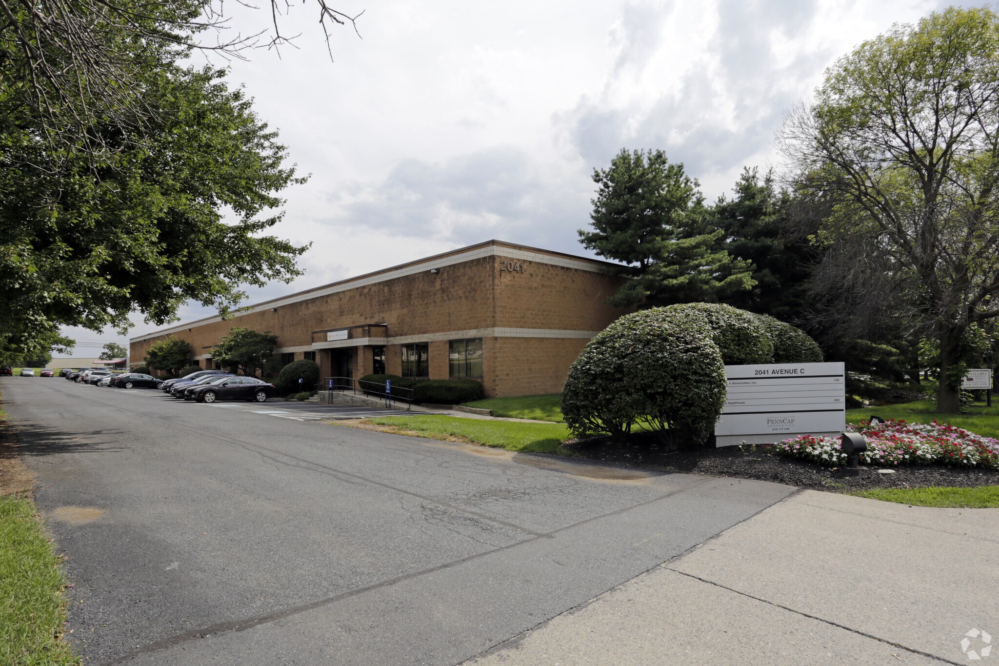 2041 Avenue C, Bethlehem, PA for sale Primary Photo- Image 1 of 1