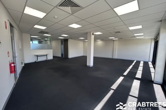 202 Ferntree Gully Rd, Monash for lease Interior Photo- Image 2 of 3