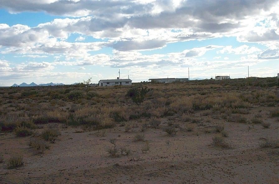 Locust, Deming, NM for sale Building Photo- Image 1 of 1