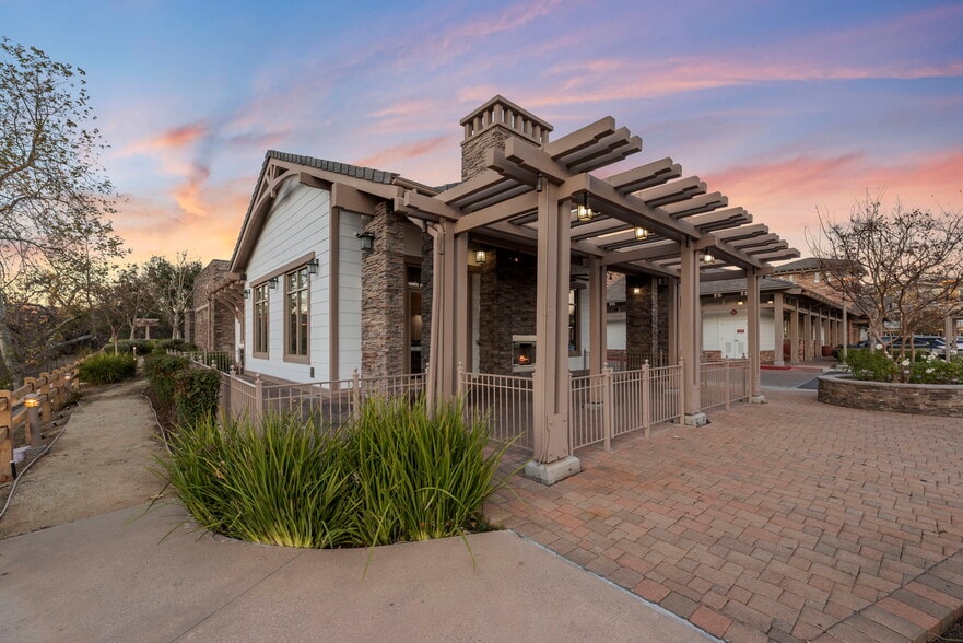 29001 Canwood St, Agoura Hills, CA for lease - Building Photo - Image 3 of 34