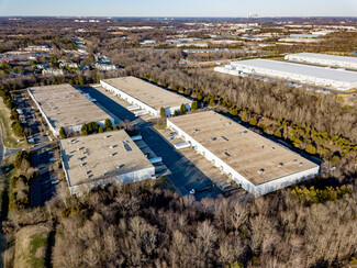 More details for 13321 Carowinds Blvd, Charlotte, NC - Industrial for Lease