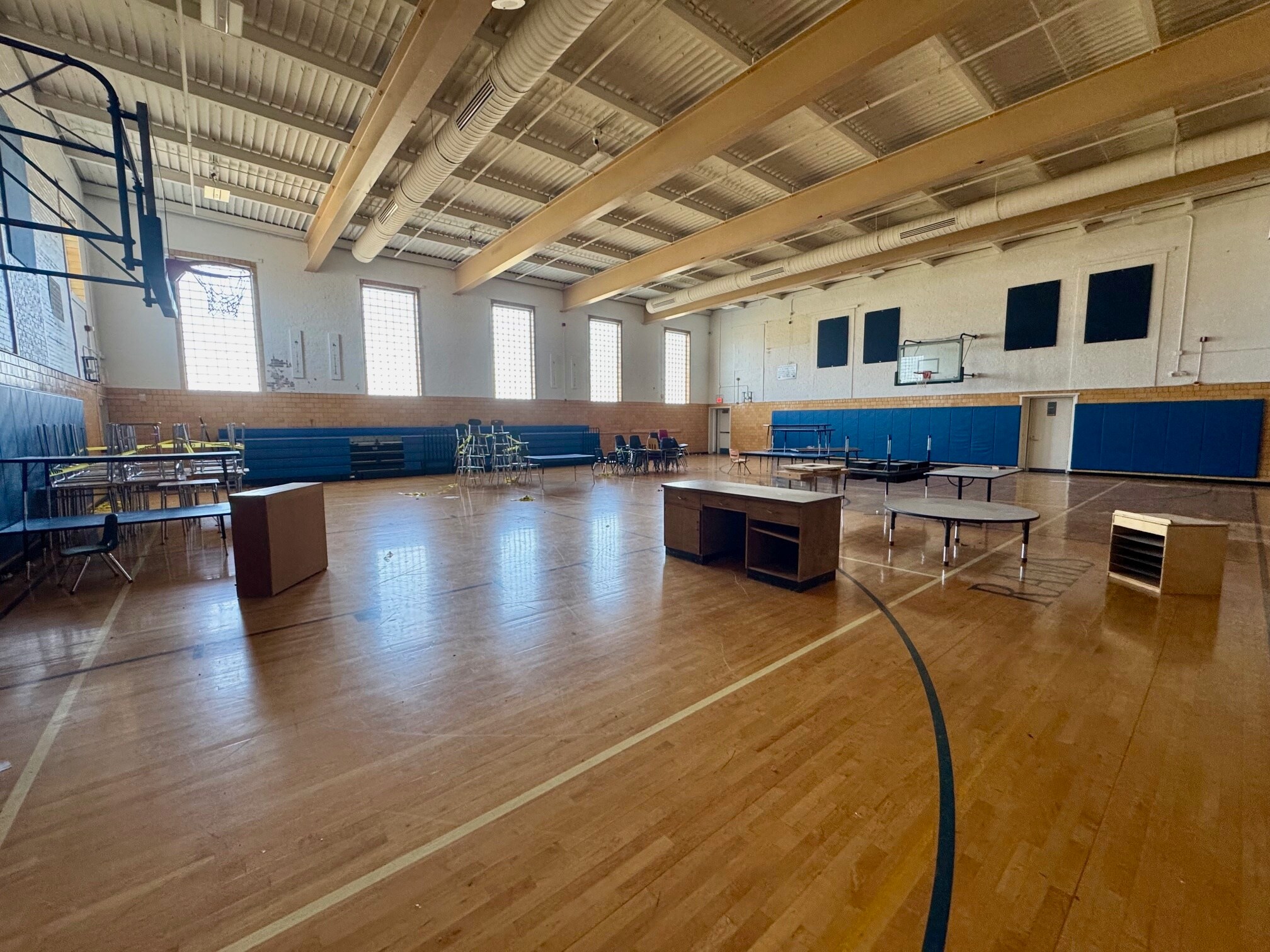 76 W Athens Rd, Roseville, OH for lease Building Photo- Image 1 of 3