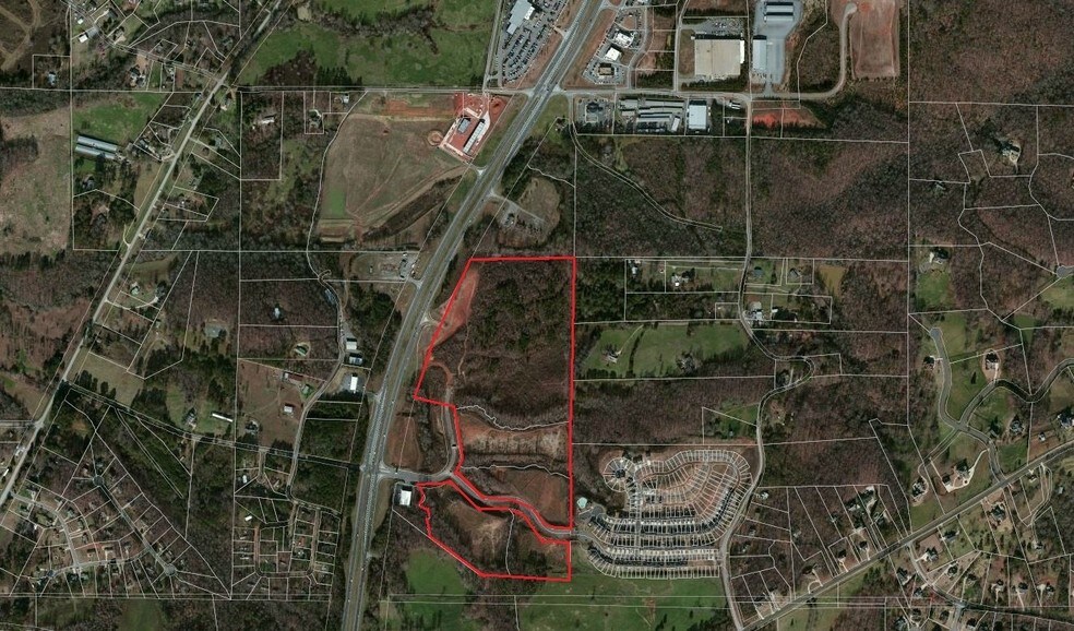 GA HWY 400 Pky, Dawsonville, GA for sale - Primary Photo - Image 1 of 1