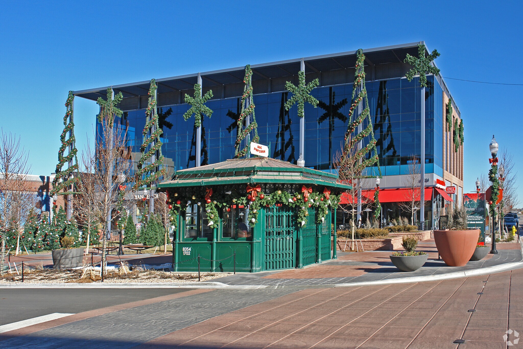 8354 Northfield Blvd, Denver, CO 80238 Shops at Northfield Stapleton