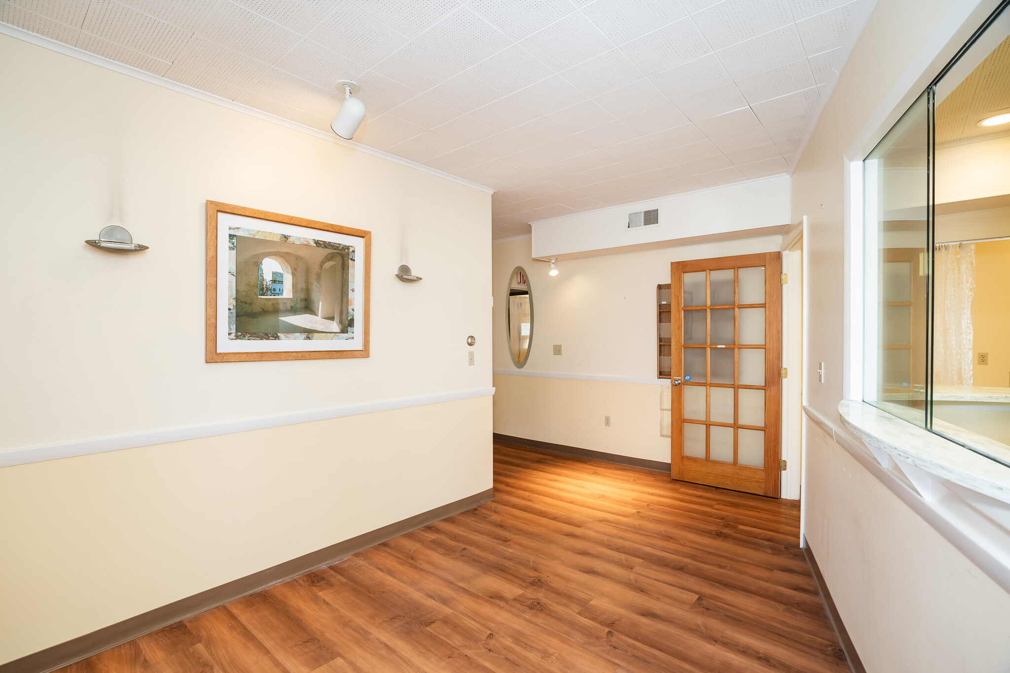 264 Elm St, Northampton, MA for lease Interior Photo- Image 1 of 10