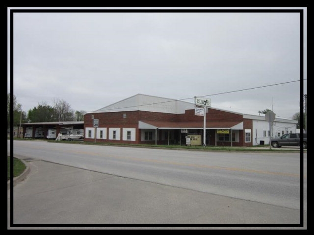 1003 S Missouri St, Macon, MO for sale - Primary Photo - Image 1 of 1