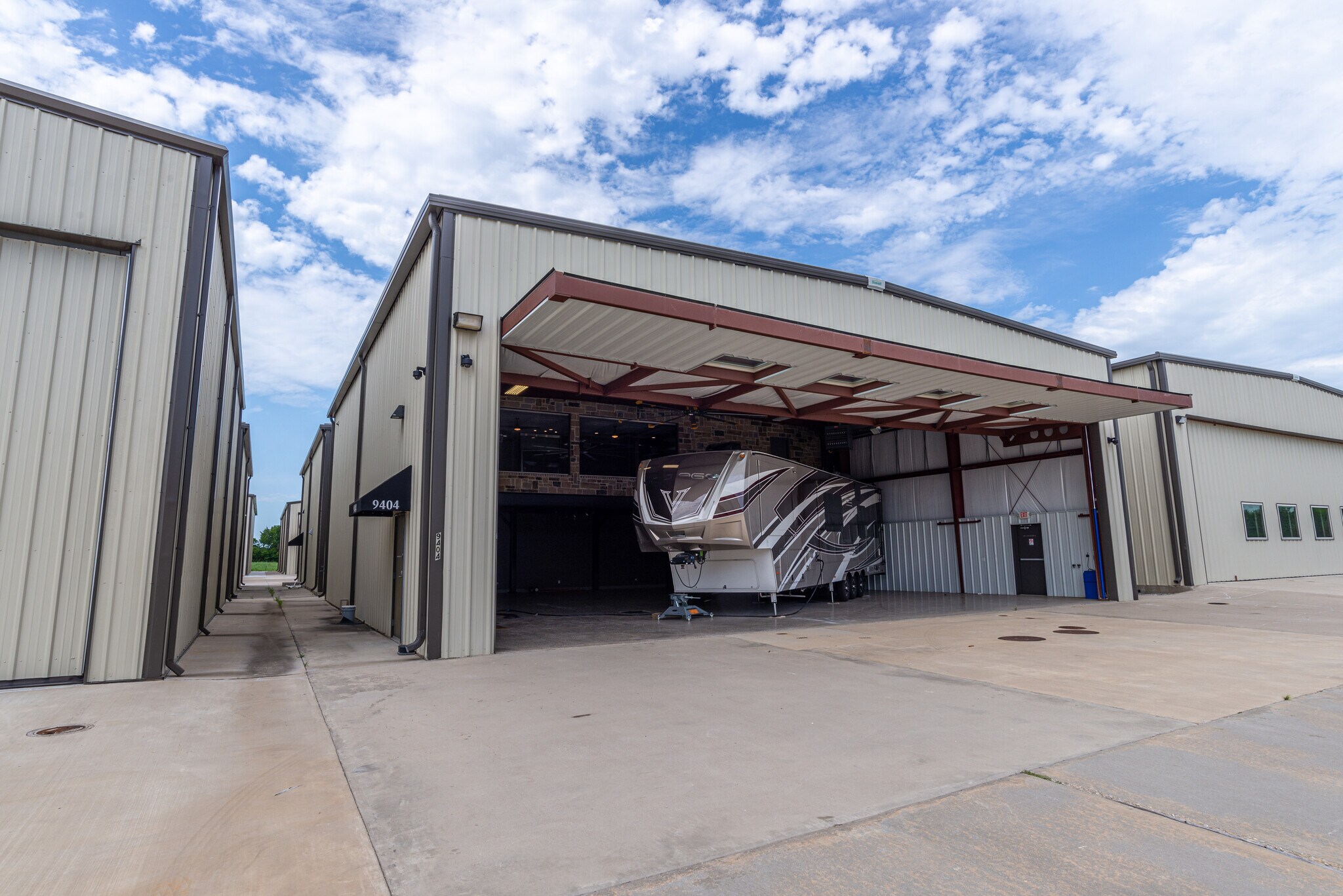 9404 Piper Cub Dr, McKinney, TX for sale Primary Photo- Image 1 of 1