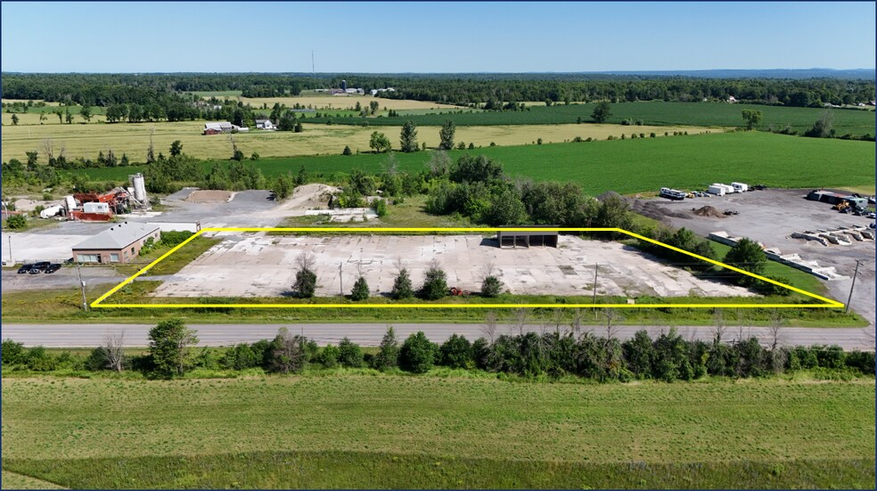482 Russett Dr, Arnprior, ON for lease - Building Photo - Image 2 of 16