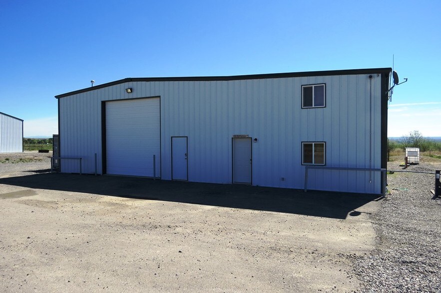 100 McPherson Ln, Riverton, WY for sale - 1Front - Image 1 of 14