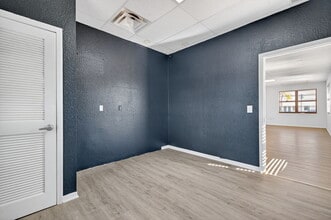 11350 66th St N, Largo, FL for lease Interior Photo- Image 2 of 7