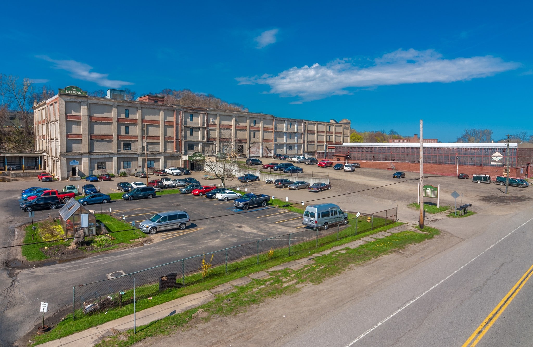 85 Jones and Gifford Ave, Jamestown, NY for sale Primary Photo- Image 1 of 1
