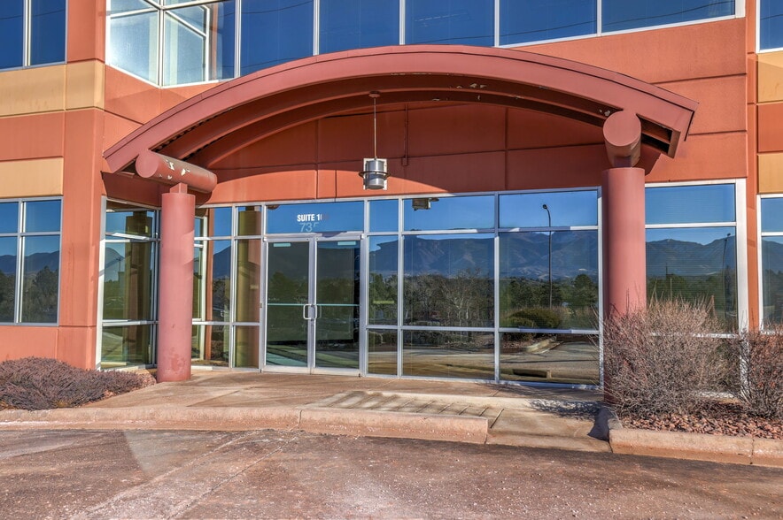 7350 Campus Dr, Colorado Springs, CO for sale - Building Photo - Image 2 of 17