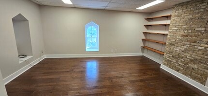 702 Rio Grande St, Austin, TX for lease Interior Photo- Image 1 of 4