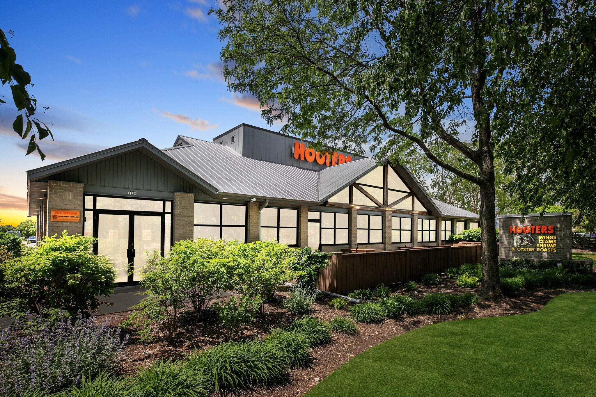 1110 Perimeter Dr, Schaumburg, IL for sale Building Photo- Image 1 of 1