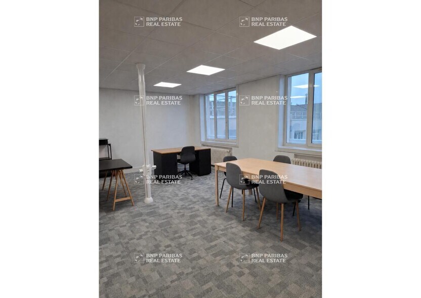 2-10 Rue Jean Roisin, Lille for lease - Interior Photo - Image 2 of 4