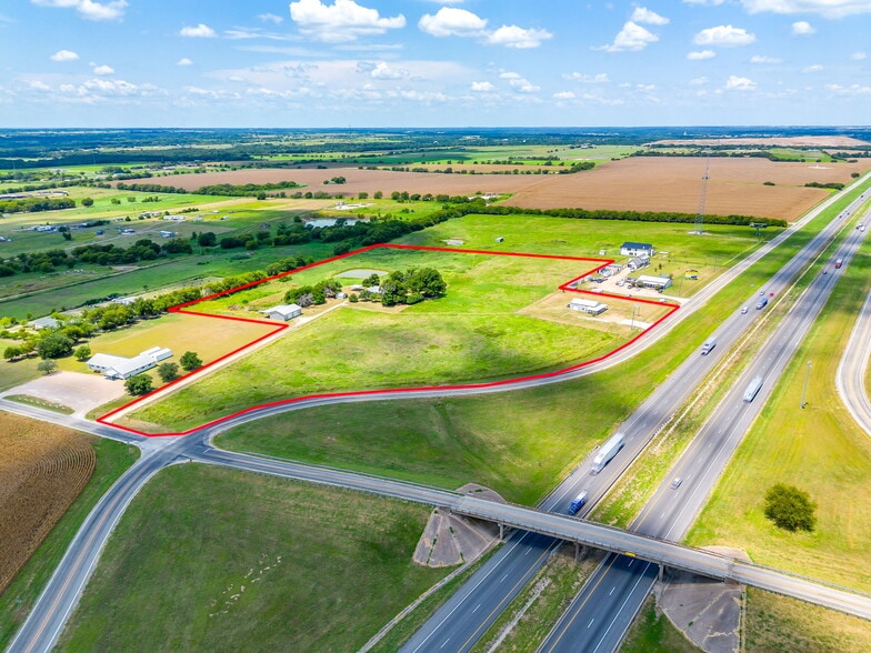 8309 County Road 106, Grandview, TX for sale - Aerial - Image 2 of 10