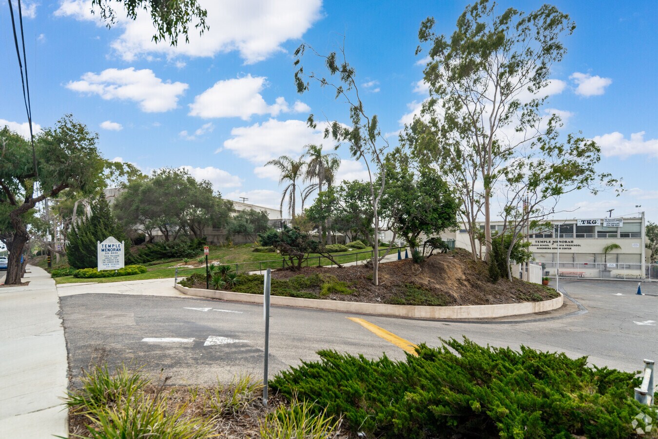 1101 Camino Real, Redondo Beach, CA 90277 Religious Facility Temple