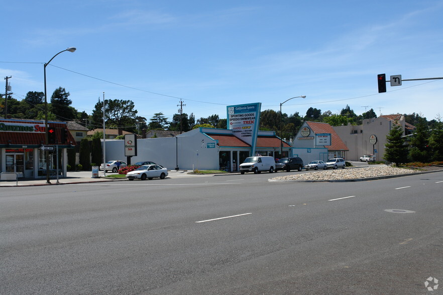 1464 El Camino Real, Belmont, CA for lease - Primary Photo - Image 1 of 7