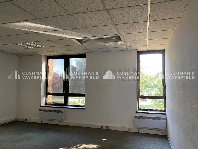 Office in Lingolsheim for lease - Interior Photo - Image 2 of 8