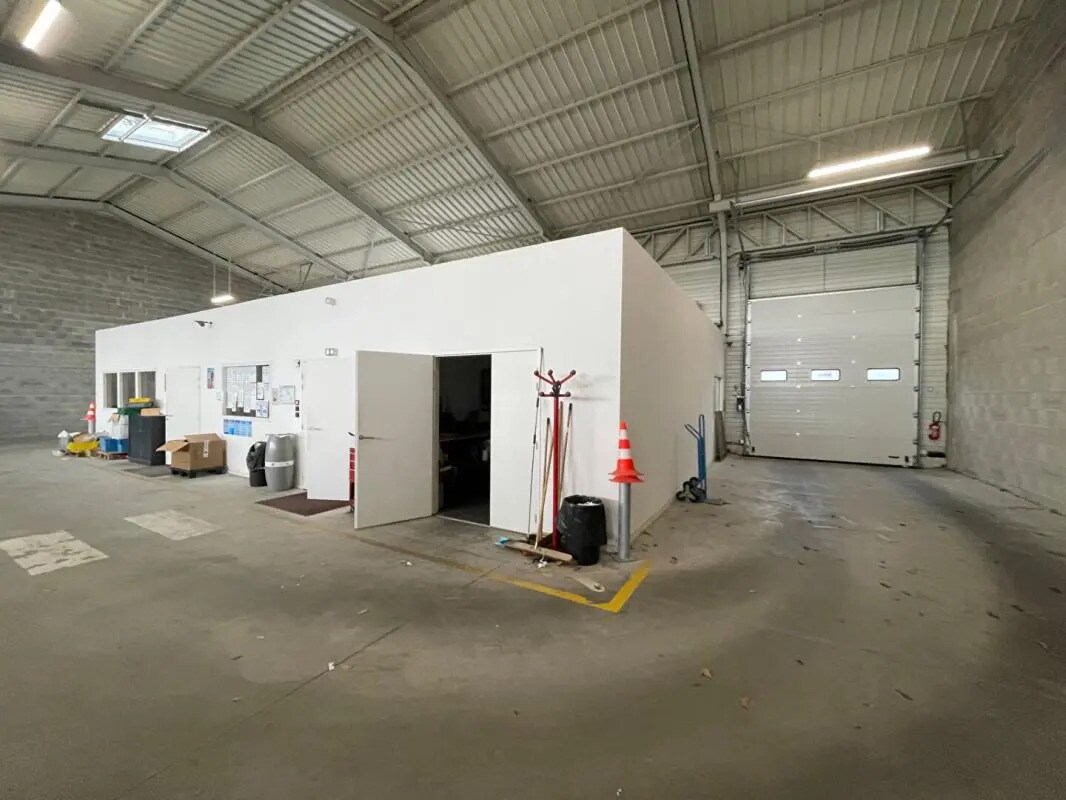 Flex in Guipavas for lease Building Photo- Image 1 of 9