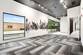 2710 United Ln, Elk Grove Village, IL for lease Interior Photo- Image 1 of 1