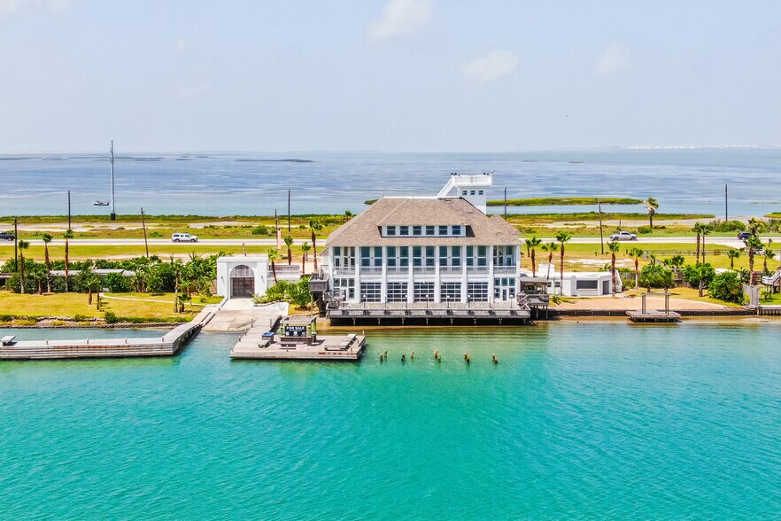 2100 E State Highway 361, Aransas Pass, TX for sale - Building Photo - Image 3 of 31