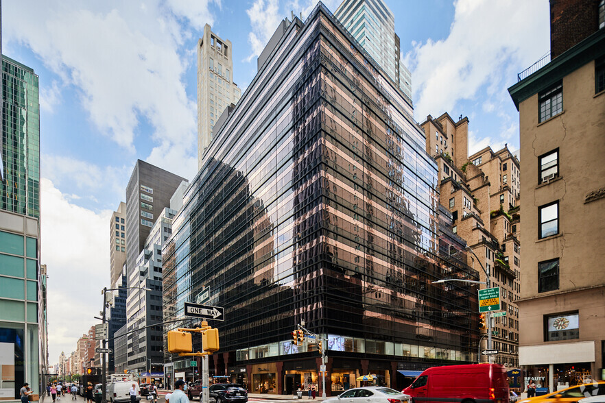 625 Madison Ave, New York, NY for sale - Building Photo - Image 1 of 1