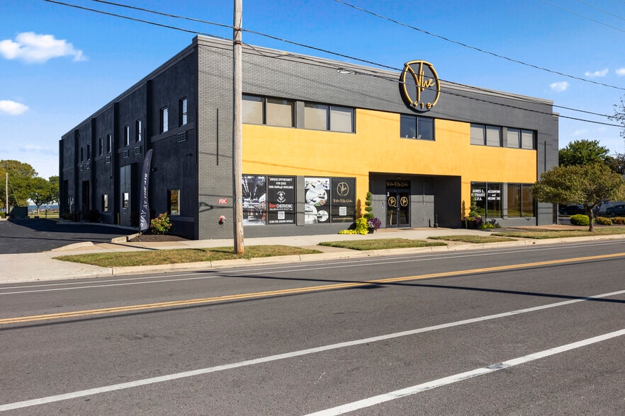 419 E Market St, Sandusky, OH for sale - Building Photo - Image 2 of 86