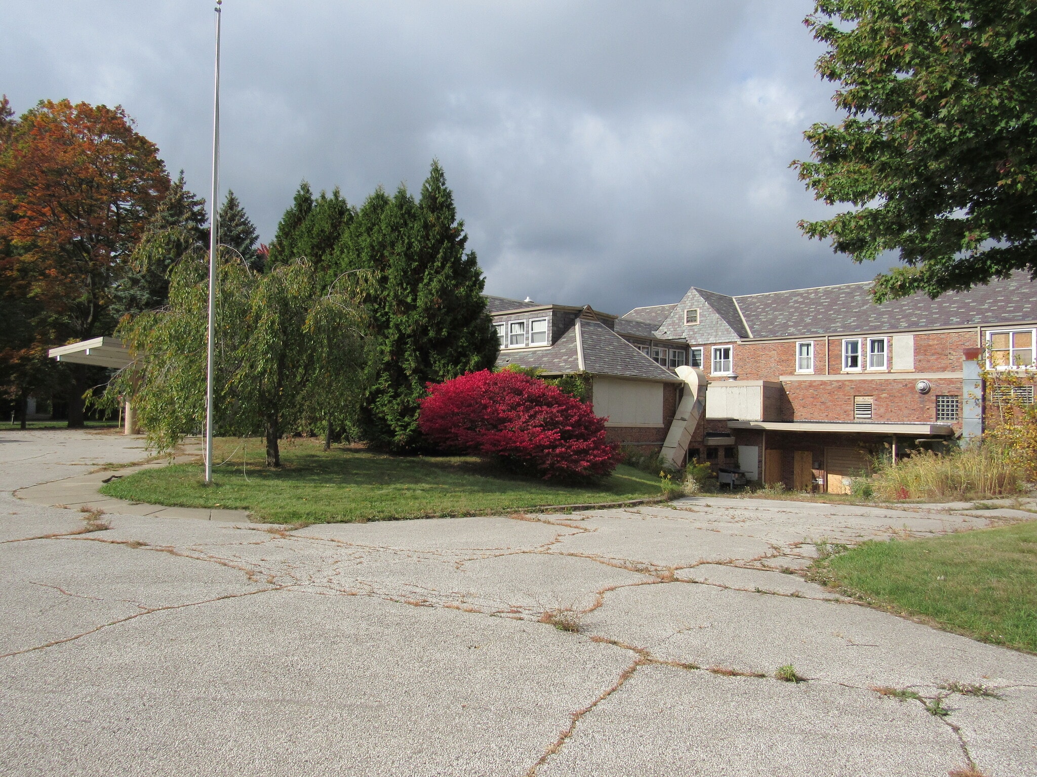 26755 Ballard Rd, Harrison Township, MI 48045 St John North Shores