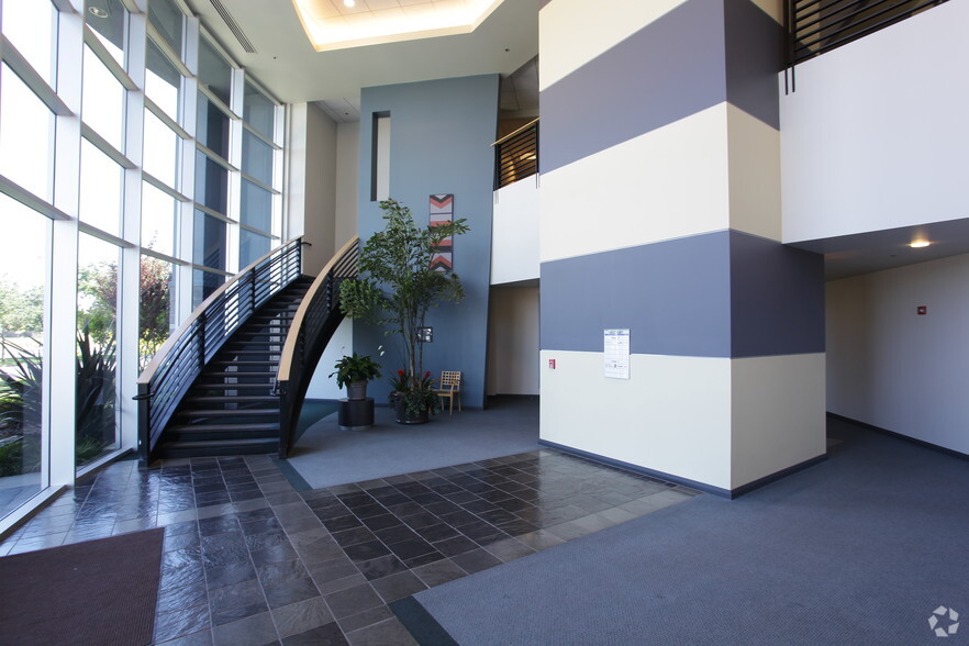 2101 Arena Blvd, Sacramento, CA for lease - Lobby - Image 3 of 7