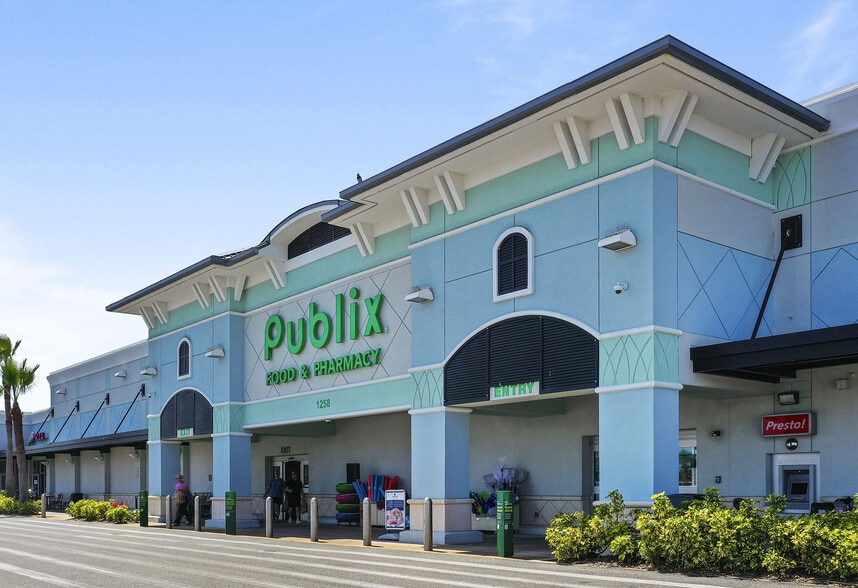 1278 Ocean Shore Blvd, Ormond Beach, FL for lease - Building Photo - Image 1 of 7