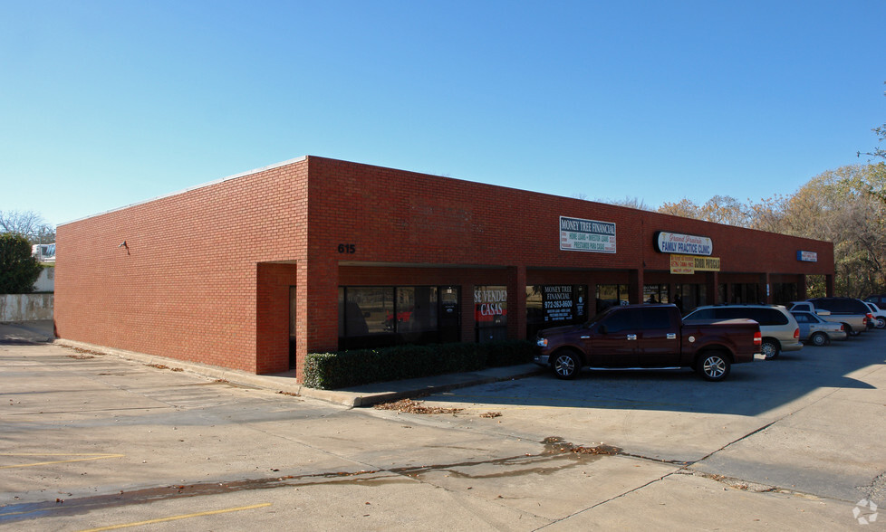 615 Small Hill Dr, Grand Prairie, TX for lease - Building Photo - Image 3 of 3