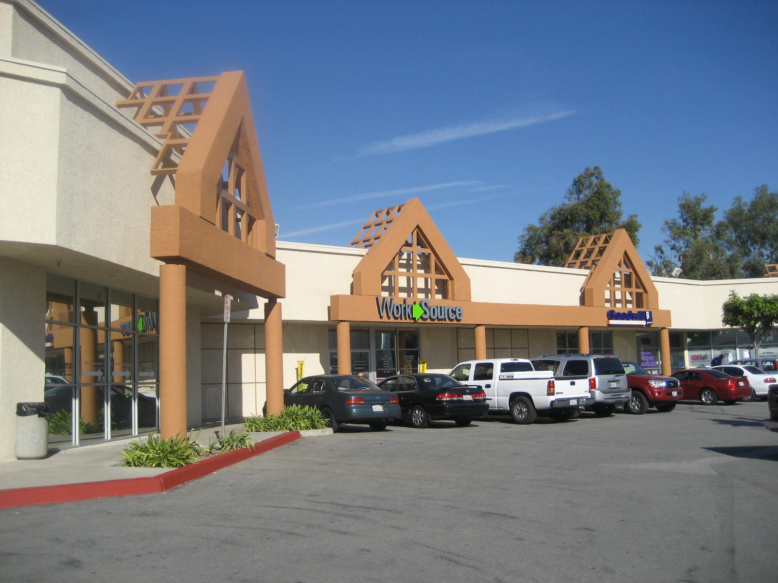 11629-11665 Valley Blvd, El Monte, CA for lease Building Photo- Image 1 of 6