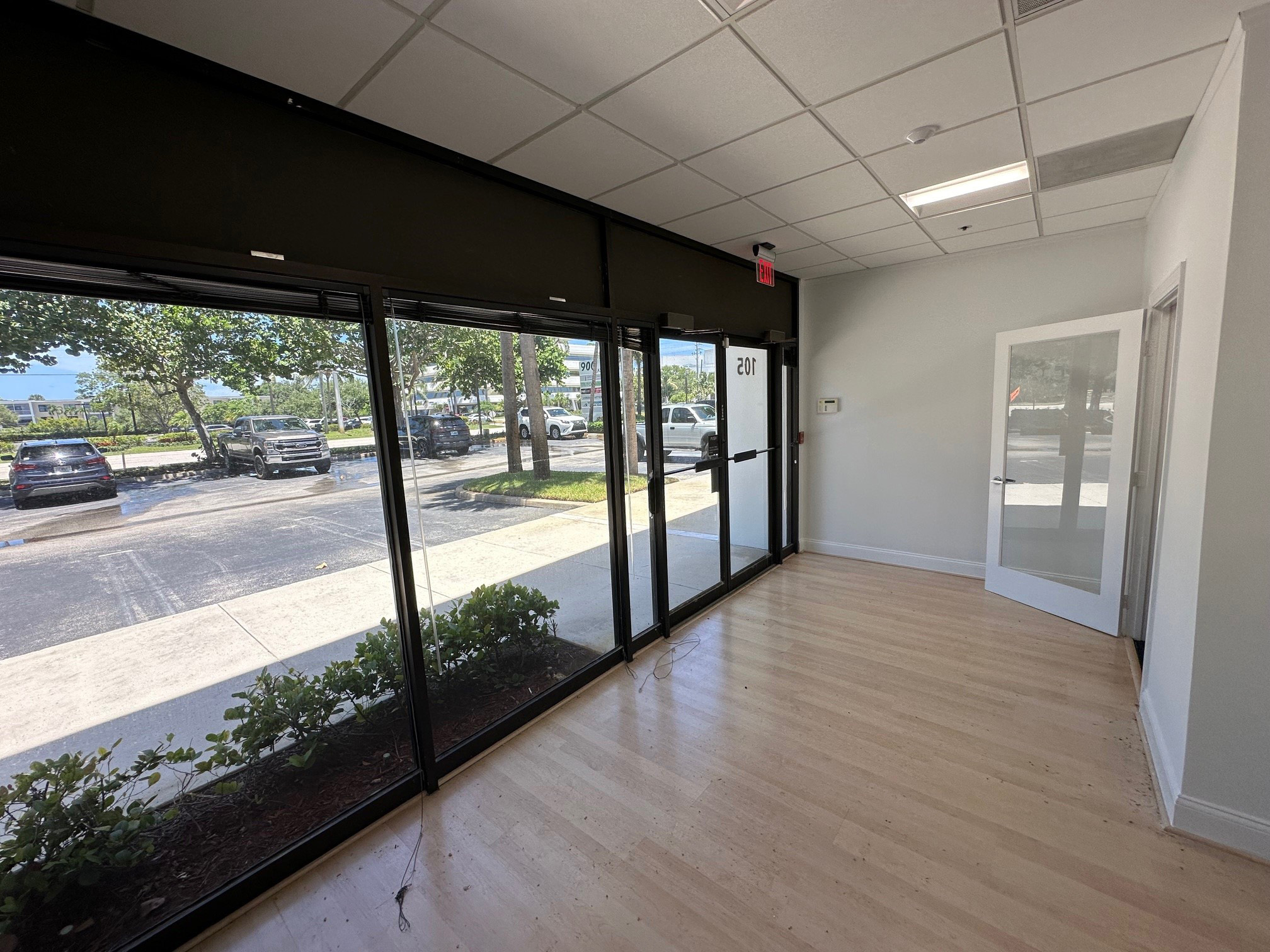 900 E Indiantown Rd, Jupiter, FL for lease Interior Photo- Image 1 of 7