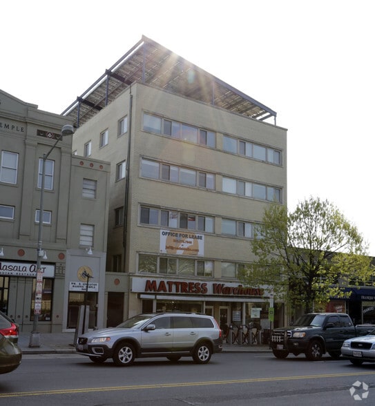 4000 Albemarle St NW, Washington, DC for lease - Building Photo - Image 1 of 7