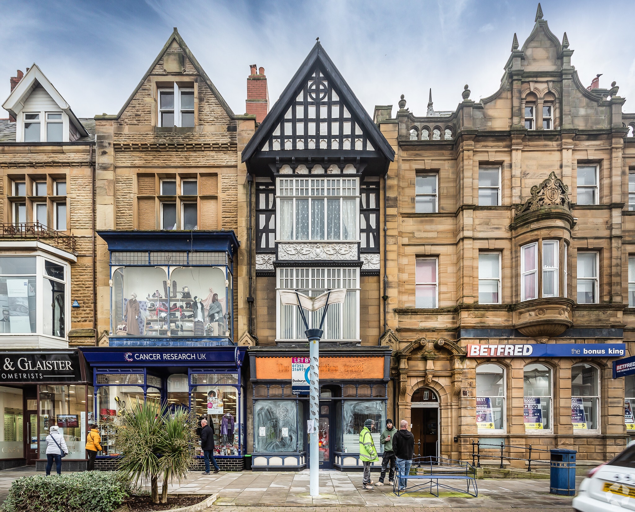 34 St Annes Rd W, Lytham St Annes for sale Building Photo- Image 1 of 1