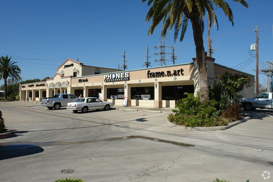 6713 Broadway, Pearland, TX for lease - Building Photo - Image 2 of 23