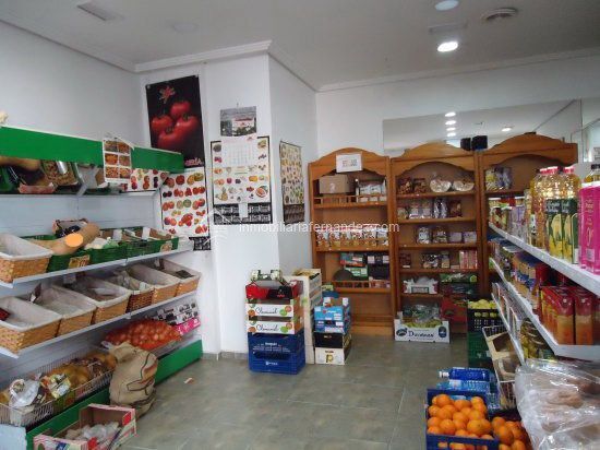 Retail in Cáceres, Cáceres for sale - Building Photo - Image 1 of 10