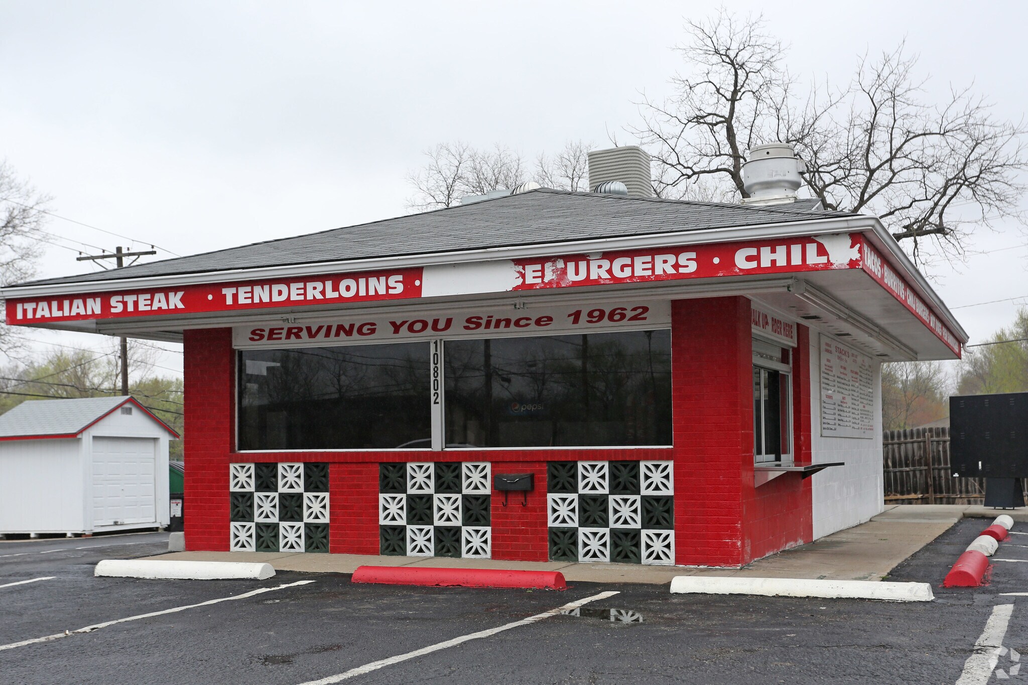 10802 E 23rd St S, Independence, MO for sale Primary Photo- Image 1 of 1