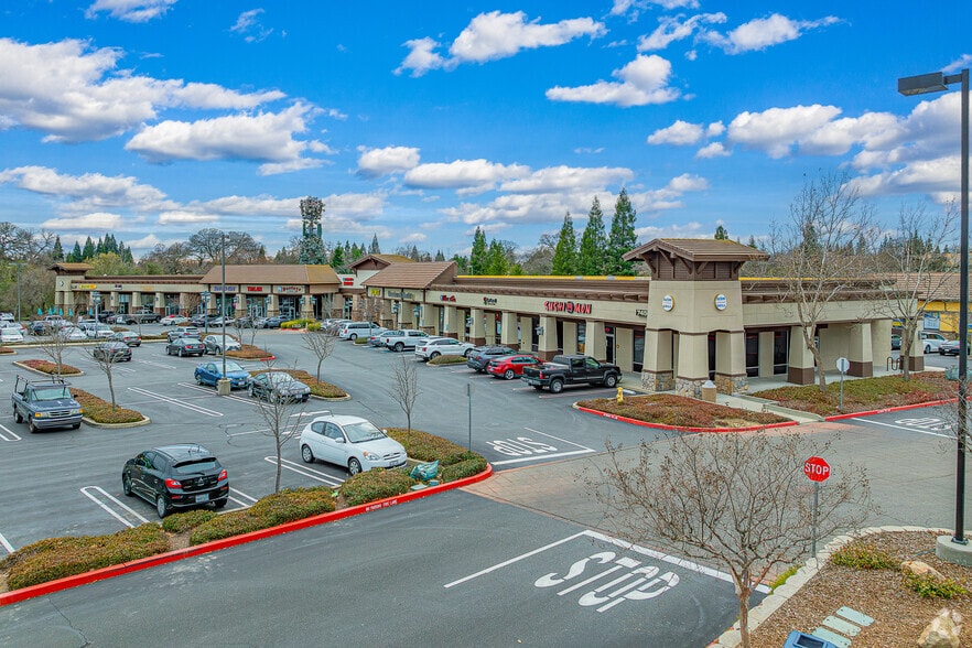 7456 Foothills Blvd, Roseville, CA for lease - Primary Photo - Image 1 of 18