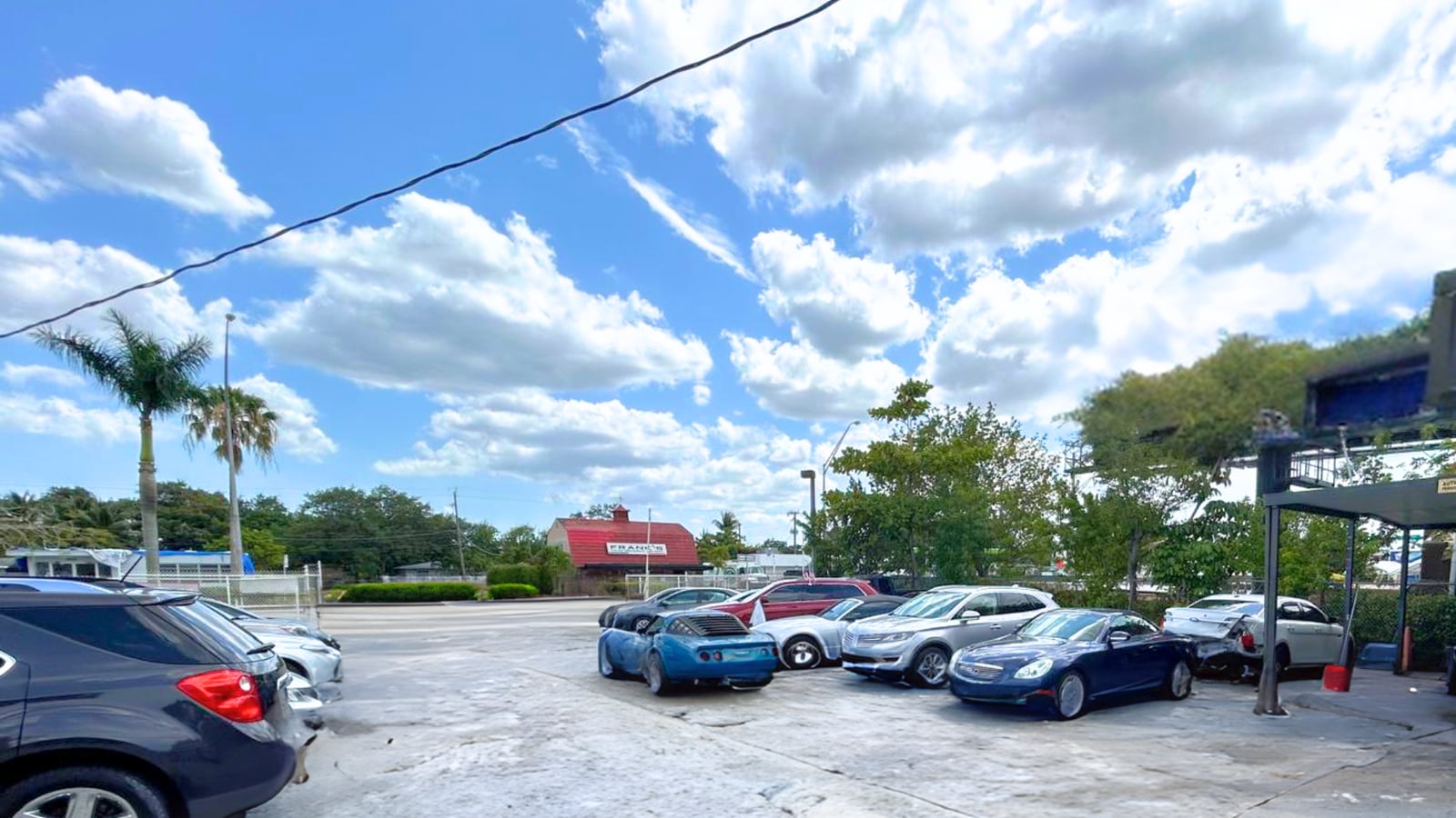 3901 W Hallandale Beach Blvd, Hollywood, FL 33023 Auto Dealership on