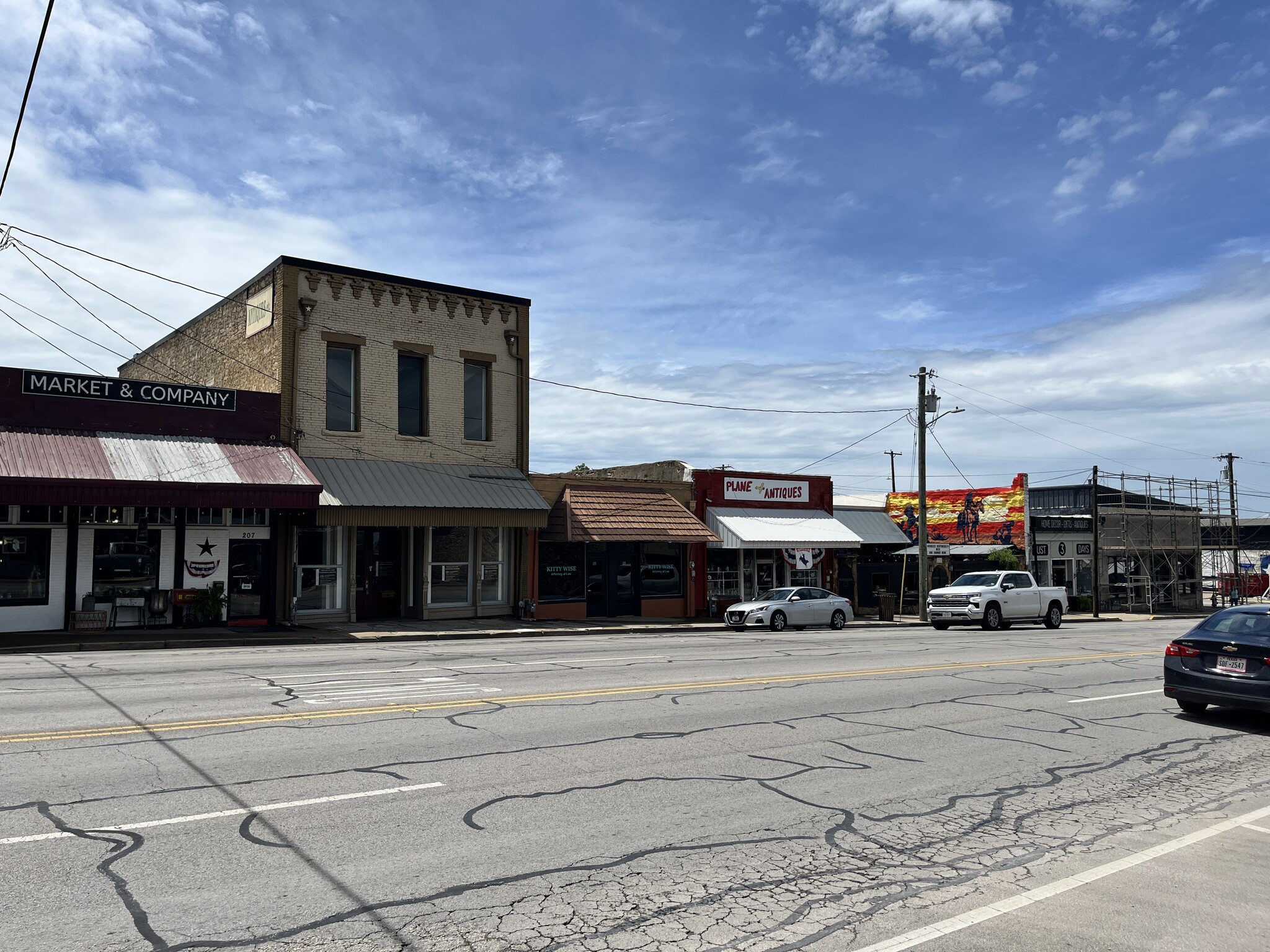 209 N Main St, Weatherford, TX for sale Building Photo- Image 1 of 10