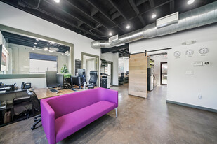 4422 Navigation Blvd, Houston TX - Loft